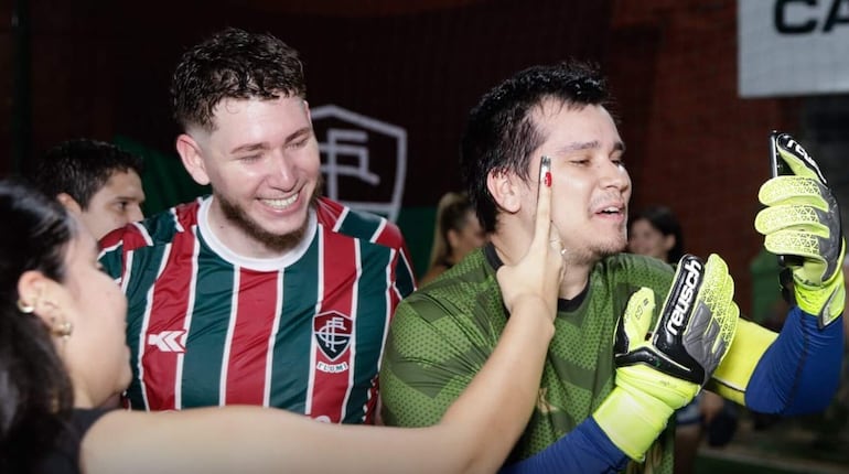 Luis Enrique González Delvalle, conocido arquero del circuito de ascenso de la Asociación Paraguaya de Fútbol, integrante del plantel campeón de Flumi.
