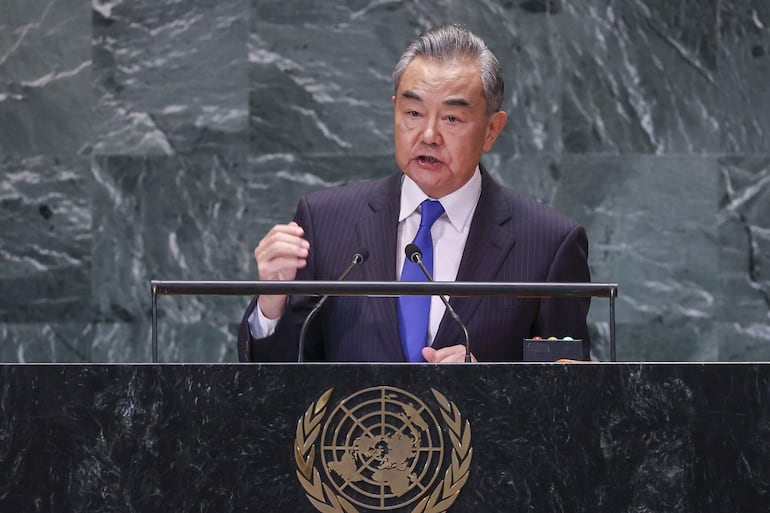 Wang Yi, ministro de Exteriores de China, habla durante la Asamblea de las Naciones Unidas, el lunes en Nueva York.