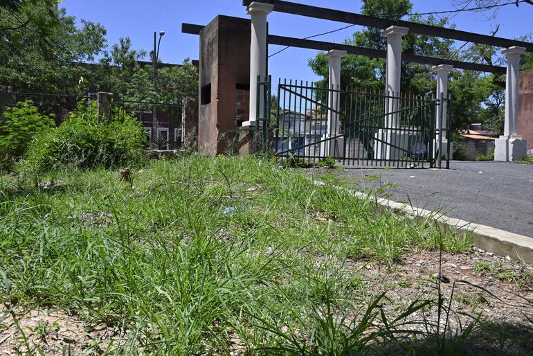 El emblemático Parque Caballero, es la zona de influencia de estos tres delincuentes, uno de los cuales fue capturado esta mañana.