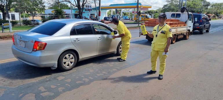 Colecta anual del Cuerpo de Bomberos Voluntarios K42 de San Juan Bautista, Misiones.