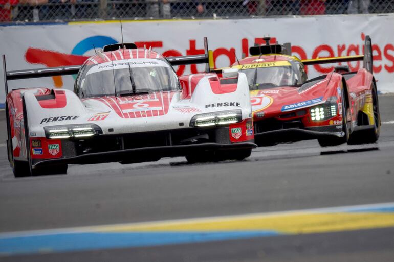 Kévin Estre, con el Porsche #6 de la categoría Hypercar, dará batalla hasta la bandera a cuadros.