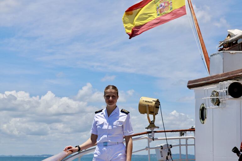 La princesa Leonor va rumbo a Uruguay a bordo del buque escuela Juan Sebastián de Elcano. (EFE/Francisco Gómez/Casa Real)

