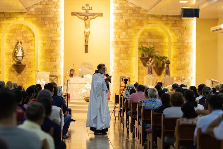 Edisson Cazali, pidió buscar a Dios de manera sincera para una transformación de vida.