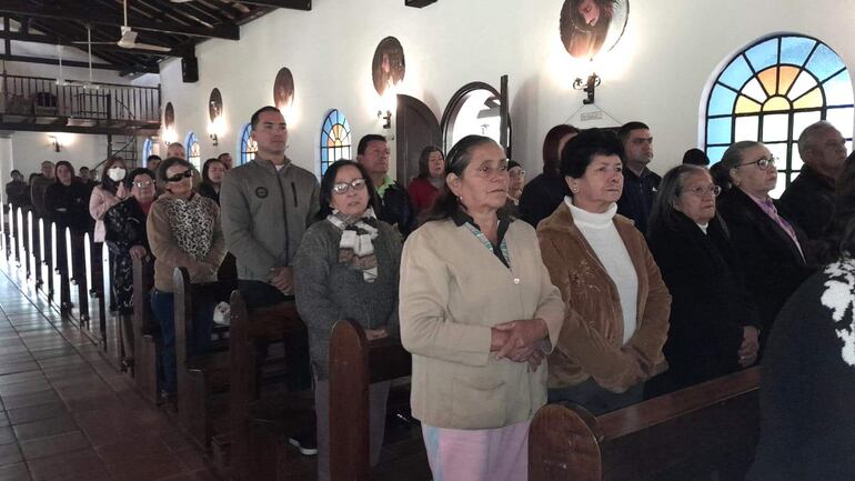 Los fieles que participaron de la fiesta patrona de Nueva Italia.
