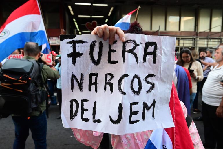 Manifestación frente al JEM, el miércoles último.