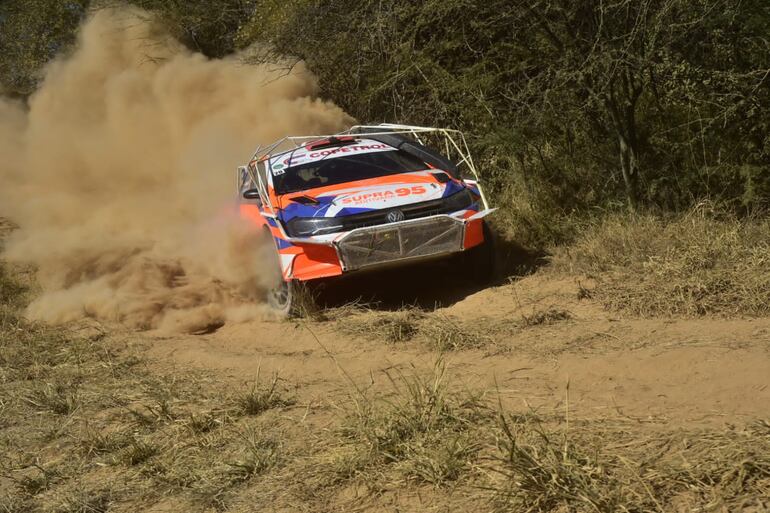 El VW Polo GTI R5 de Agustín Alonso y Edgardo Galindo en el Rally del Chaco 2023.