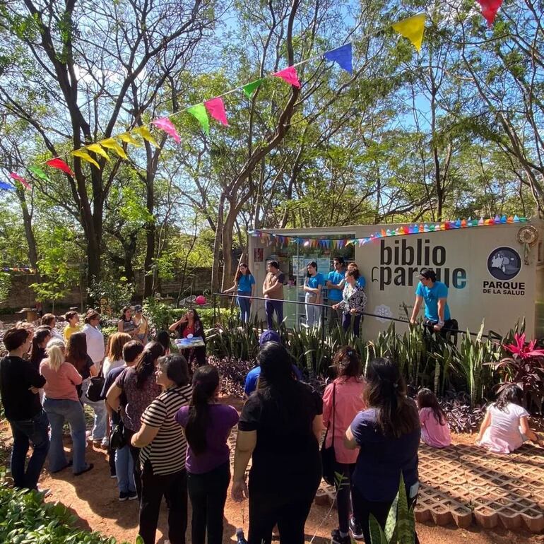 Más actividades realizadas por la comunidad de bookfluencers en Paraguay.