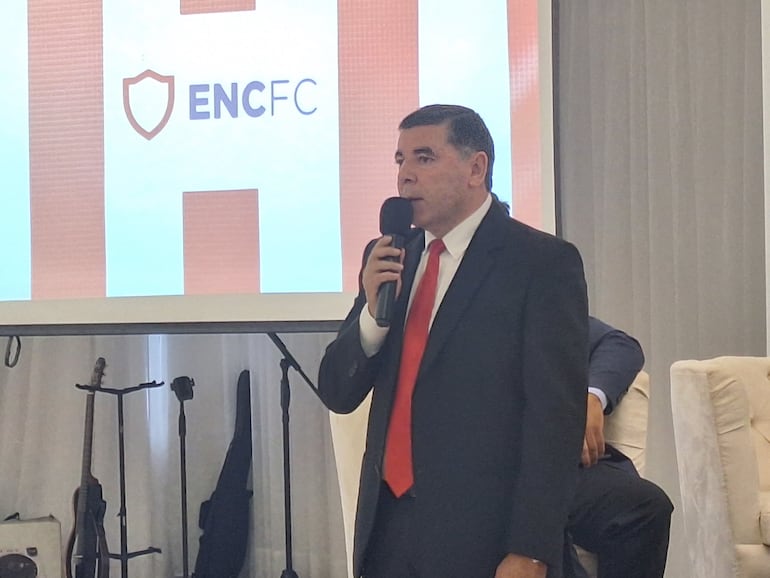 Jorge González, Presidente de Encarnación FC.