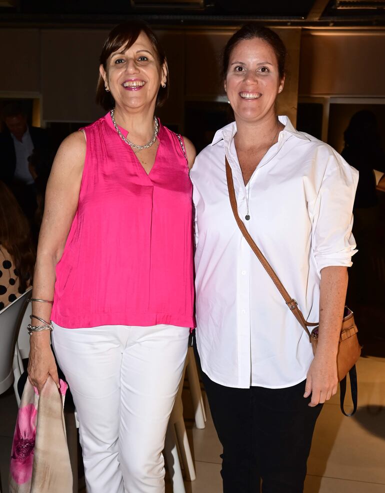 Celina Zeida y Rocío Emategui.