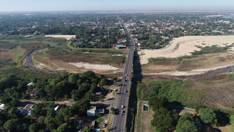 Imagen aérea de la ciudad Pilar. El Gobierno Nacional anunció una inversión USD 360 millones en el departamento de Ñeembucú.