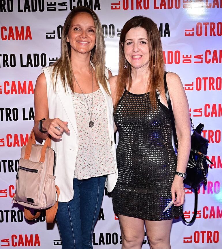 Claudia Scholten y Lorena Marín.