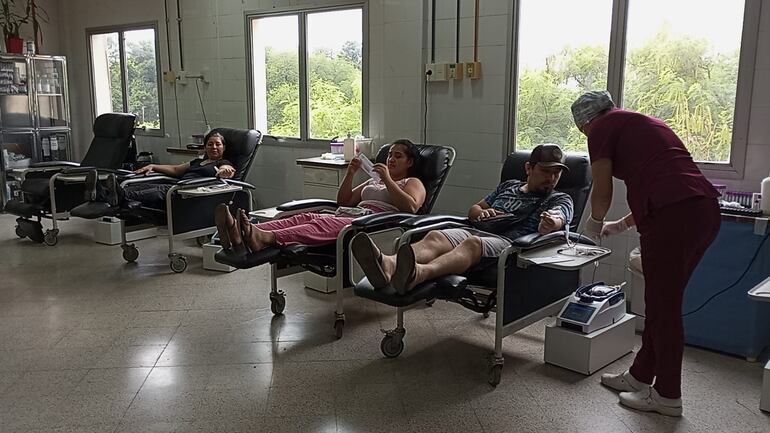 El Departamento del Hemocentro del Hospital de Clínicas espera a todas las personas que quieran donar su sangre para evitar cortar el proceso de las cirugías programas.