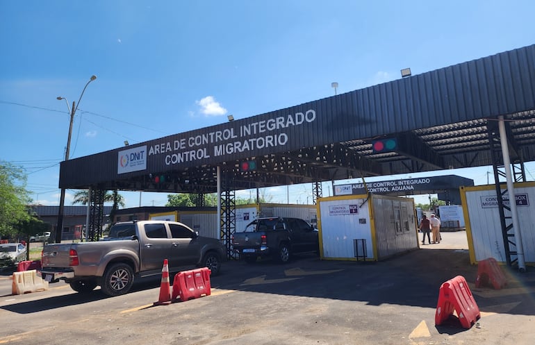 Paraguay gestiona financiamiento de FOCEM para modernizar el Centro de Frontera en Puerto Falcón.