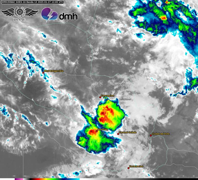 Núcleos de tormenta sobre el territorio nacional.