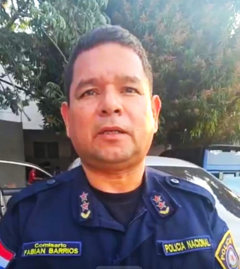 Jefe de Comisaría, Comisario Fabián Barrios.