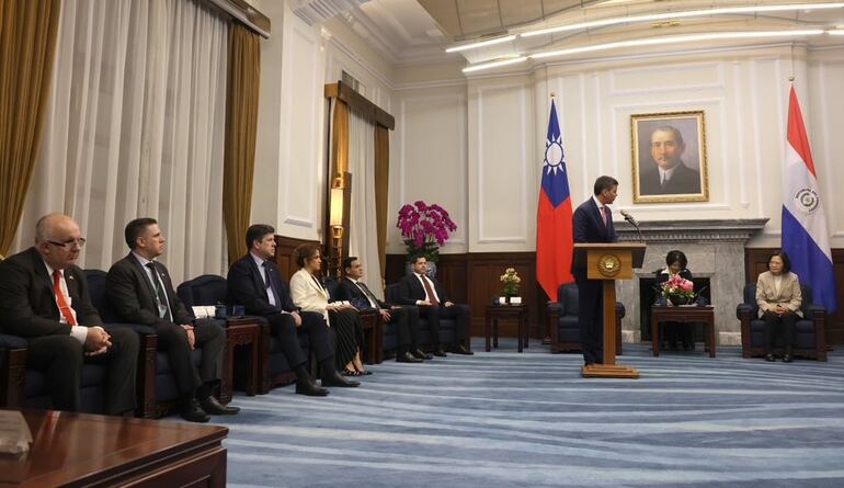 El presidente de la República, Santiago Peña asistirá hoy a la ceremonia de  asunción como nuevo jefe de Estado de Taiwán de Lai Ching-te.