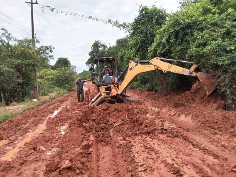 En María Antonia piden asfaltado de 70 kilómetros para conectarse con Quyquyhó y Mbuyapey.