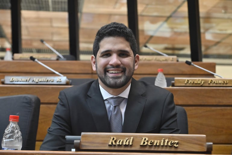 Raúl Benítez, diputado por el Partido Encuentro Nacional.