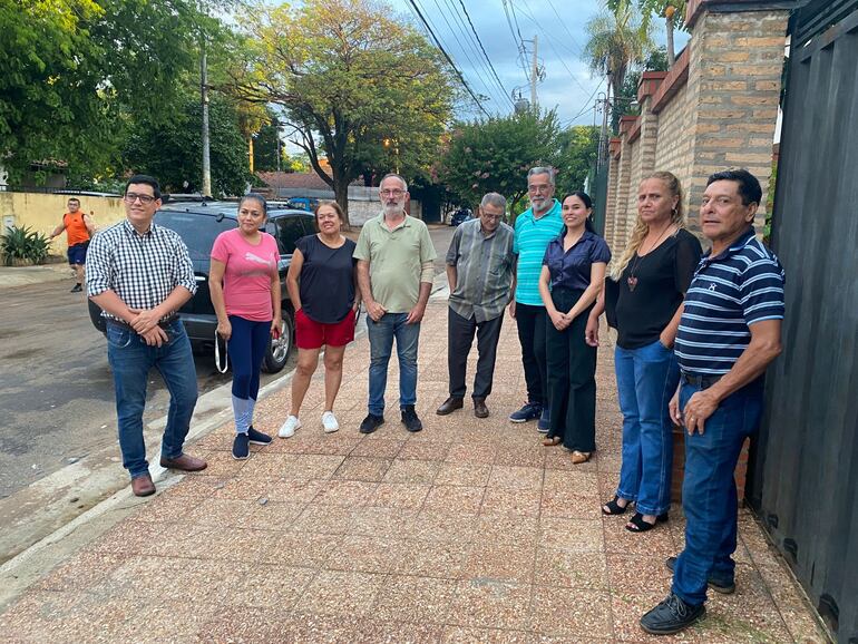 Vecinos de la zona de Tablada piden el traslado de los frigoríficos de esta zona de Asunción.