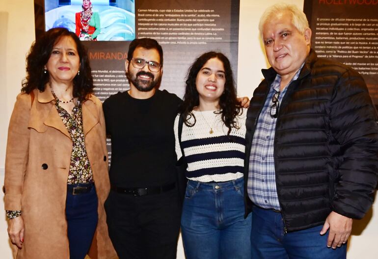 Teresita González, Sebastián Ramírez, Magali Benítez y Domingo Benítez.