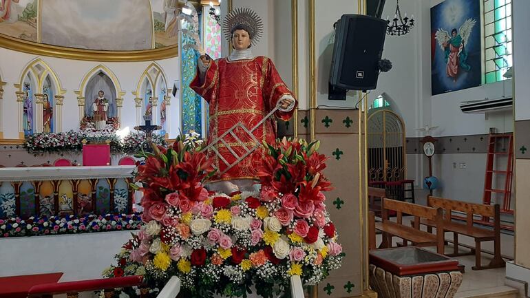 San Lorenzo Mártir, santo patrono de la ciudad universitaria.