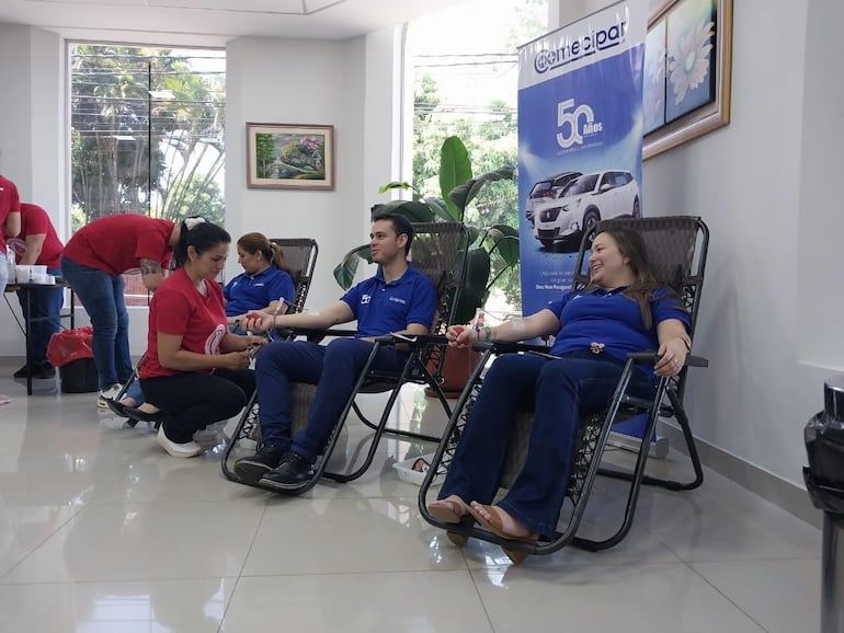 Campaña de donación de sangre en Villarrica.