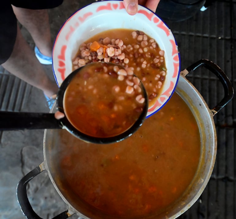 Jopará, alimento tradicional del 1 de octubre.