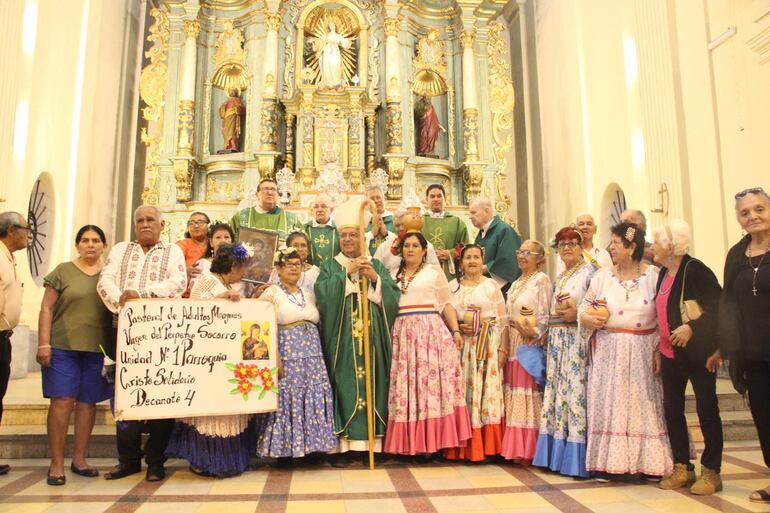 Grupos de adultos mayores participaron de la misa especial por la III Jornada Mundial de los Abuelos y los Adultos Mayores.