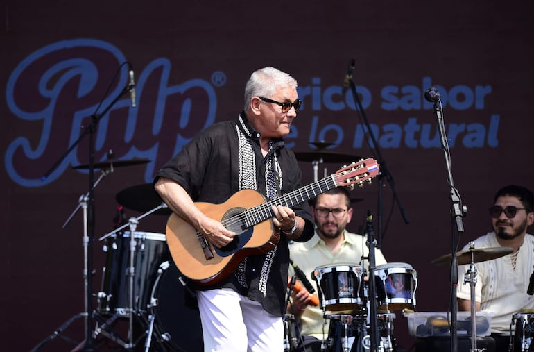 Juan Cancio Barreto brindó un gran show durante el festival de empanadas.