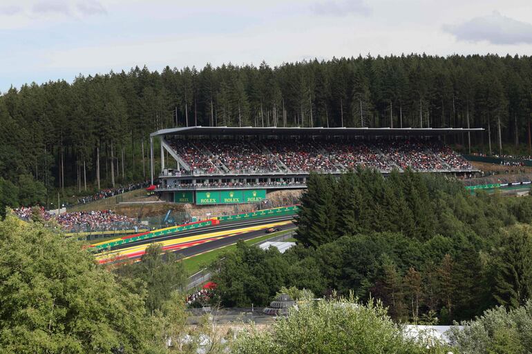 Postal de la carrera sprint del Gran premio de Bélgica en el circuito de Spa-Francorchamps, en Spa, Bélgica. 