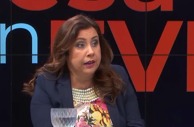 Carolina Ferreira, abogada de los senadores Dionisio Amarilla, Noelia Cabrera, Hermelinda Alvarenga y Édgar López.