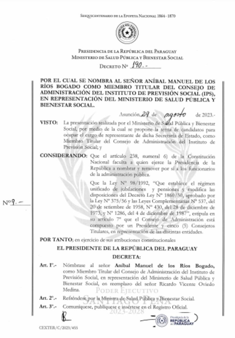 Decreto del Poder Ejecutivo que nombra al doctor Aníbal de los Ríos como consejero del IPS.