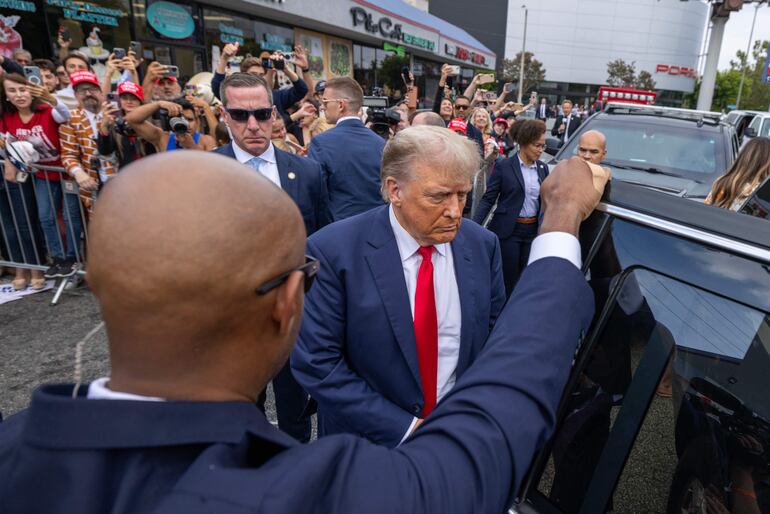 El expresidente de Estados Unidos Donald Trump en California.  (AFP)