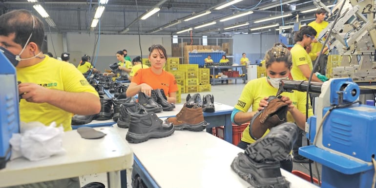 El economista del Banco Mundial resaltó que la economía paraguaya está en una buena posición, por lo que se destaca como un buen lugar para hacer negocios