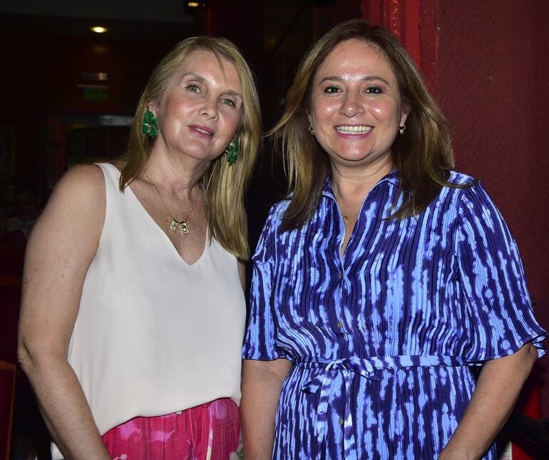 Adriana Robbiani y Lorena Segovia.