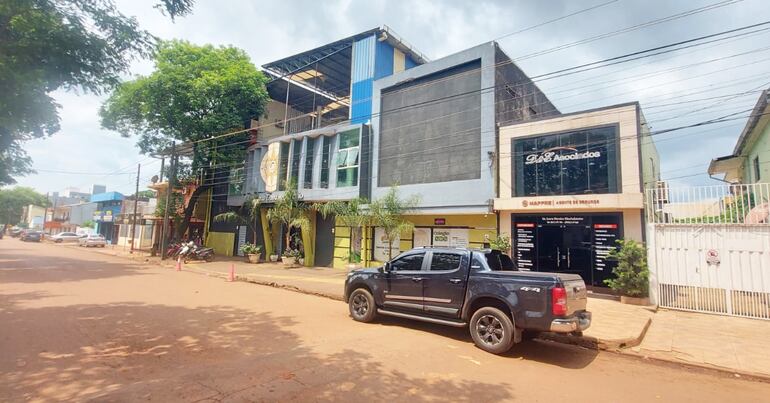 En este lugar la Universidad Sudamericana tenía su filial en Ciudad del Este, ahora funciona una escuela ahí.