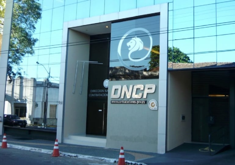 La DNCP tiene actualmente 250 funcionarios entre nombrados y contratados.