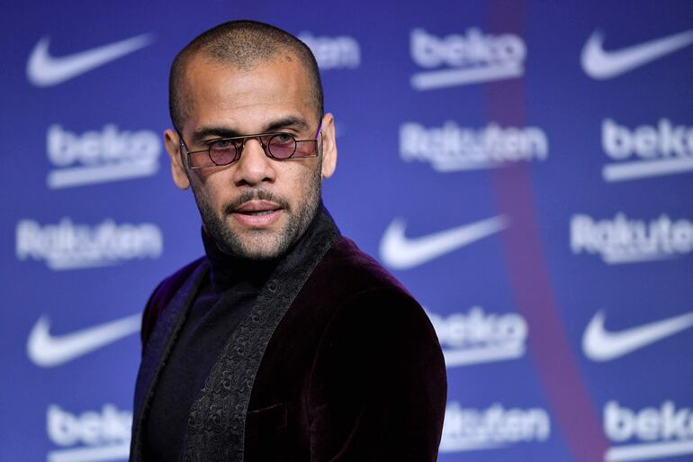 Daniel Alves da Silva (40).