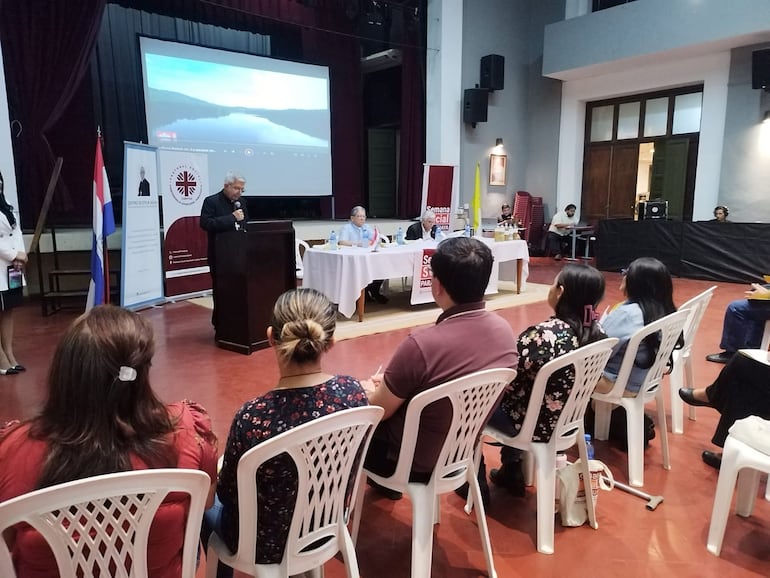 El cardenal Adalberto Martínez durante la inauguración de la Semana Social Paraguaya 2024.