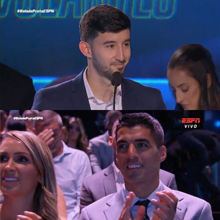 Mathías Villasanti y Luis Suárez, durante la premiación de ESPN del Brasileirão 2023.