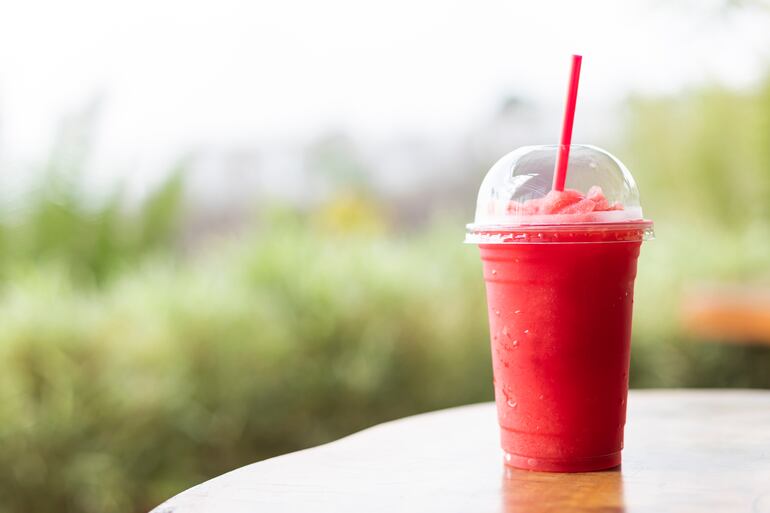 Batido de sandía y frutilla.