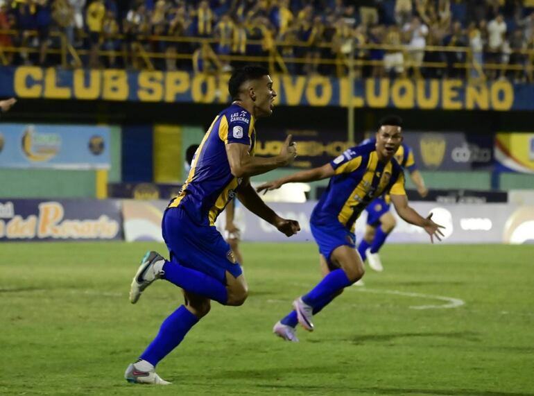 Iván Villalba celebra el único gol de Luqueño ante Guaireña, por la fecha 13 del Torneo Clausura 2023.