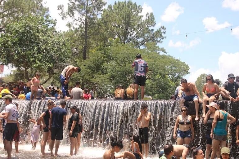 El balneario Pinamar es es muy concurrido por las familias.