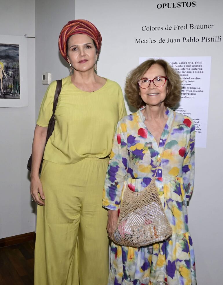 Adriana González Brun y Mónica González.