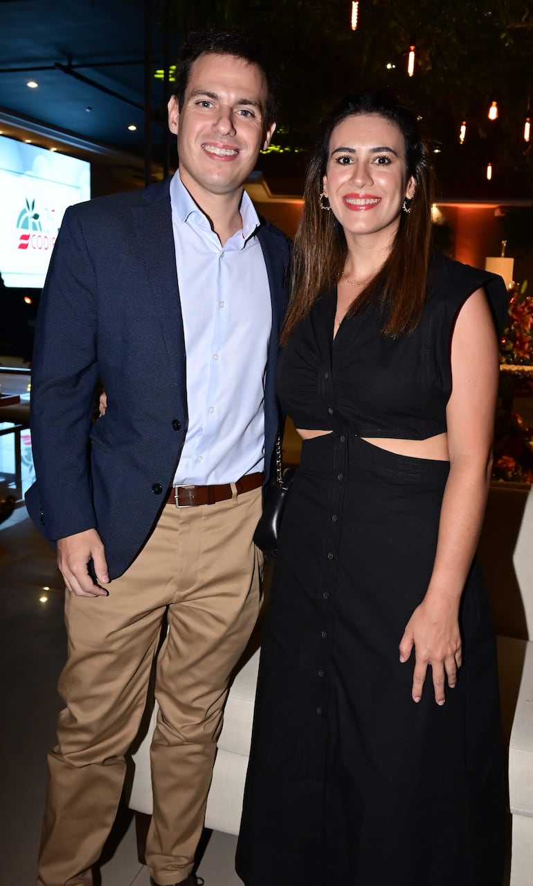 Sebastián Peyrat y Noelia Gómez.