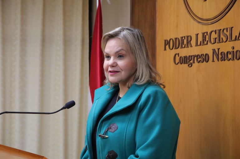 Lilian Samaniego, senadora colorada abdista.