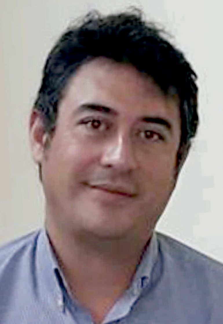 Hamy Chávez (ANR, cartista).