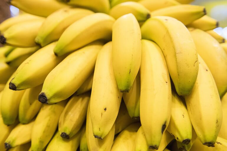 Las bananas están dentro de las frutas con mayor contenido de fructosa.