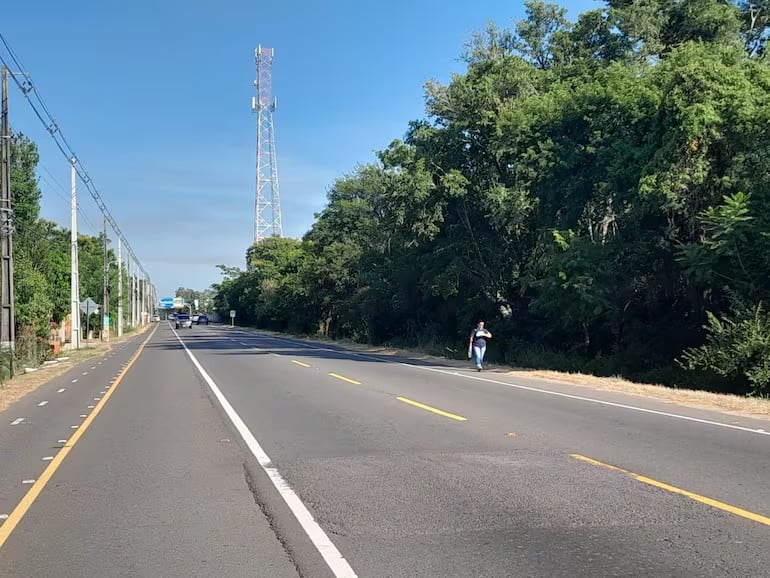 En la zona de Heriberto Matiauda, por la ruta Luque-San Ber, se circula a gran velocidad.