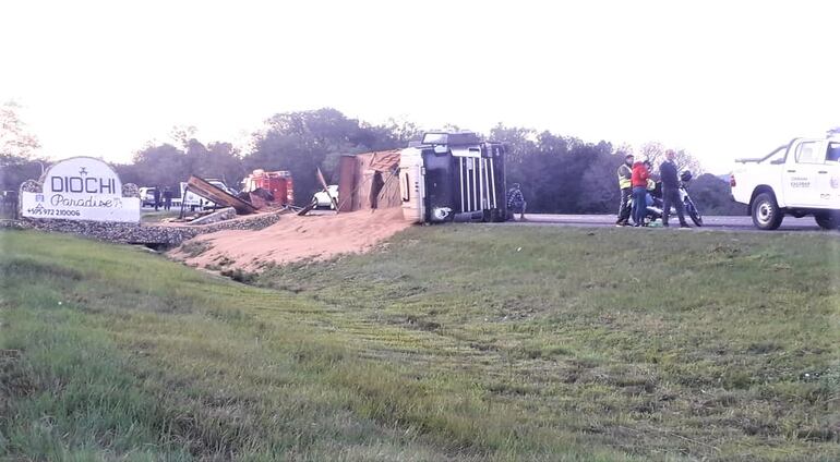 Accidente con daños materiales en Escobar.